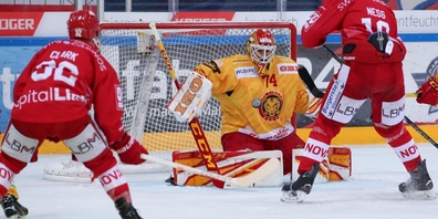 Die SCRJ Lakers setzen ihre Erfolgstory fort und gewinnen auswärts gegen die SCL Tigers mit 4:5.