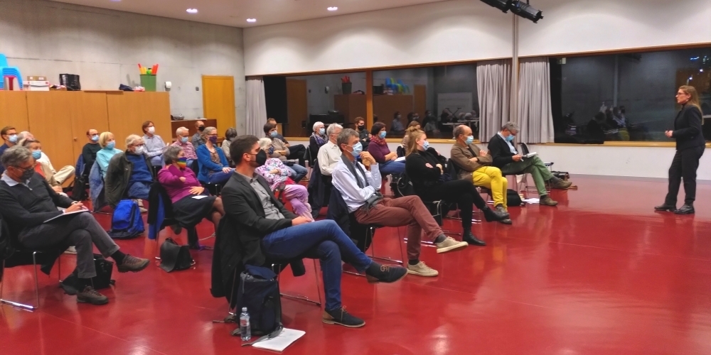 Neben der Parolenfassung diskutierten die Parteimitglieder auch über die Haltung der Kantonsratsfraktion in der Spitaldebatte.