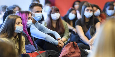 Auch der Kanton Waadt verschärft seine Massnahmen gegen die Corona-Pandemie. An den Hochschulen zum Beispiel werden Kurse mit einer grossen Zahl von Studierenden ab dem 2. November online durchgeführt.
