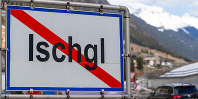 ARCHIV - Ein Ortsschild steht am Ausgang der Ortschaft Ischgl. (zu dpa «Corona-Justizfall Ischgl: Staat bestreitet Schuld der Behörden») Foto: Jakob Gruber/APA/dpa