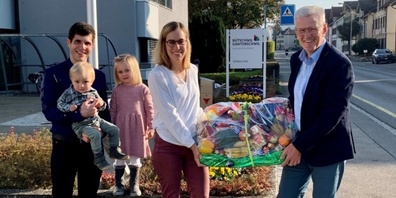 Familie Stefanie und Manuel Hausammann mit ihren beiden Kindern Jara und Lorin