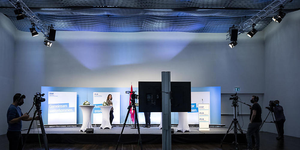 FDP-Präsidentin Petra Gössi an der digital durchgeführten Delegiertenversammlung.(KEYSTONE/Alexandra Wey)
