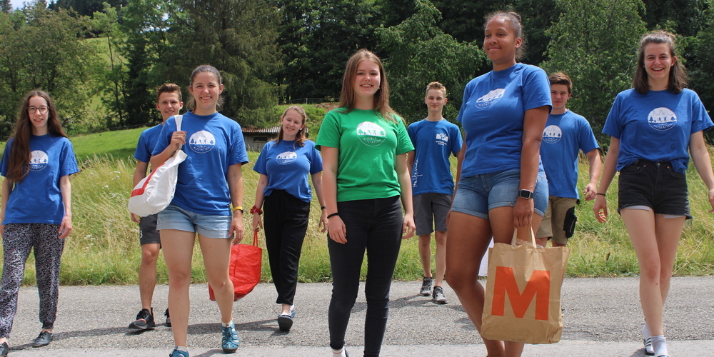 Das Engagement mit der Einkaufhilfe hat der Jubla Altstätten den 4. Platz am diesjährigen Jugendprojektwettbewerb beschert (Bild: zVg)