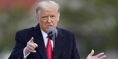 Donald Trump, Präsident der USA, spricht bei einer Wahlkampfveranstaltung. Foto: Chris Szagola/AP/dpa