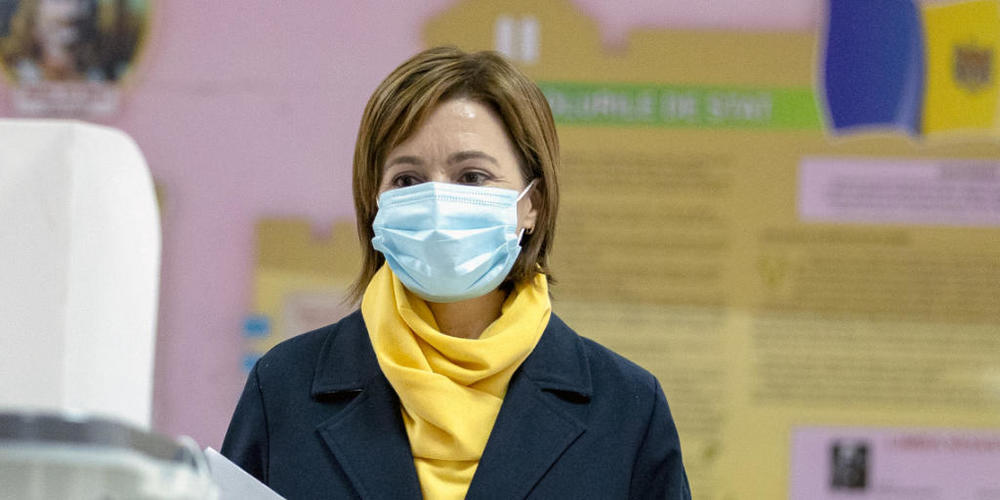 Maia Sandu, ehemalige Ministerpräsidentin der Republik Moldau, gibt ihre Wahlstimme bei den Präsidentschaftswahlen des Landes ab. Als Favorit bei der Wahl gilt der russlandfreundliche Präsident Dodon. Aussichtsreichste Herausforderin ist die prowe...