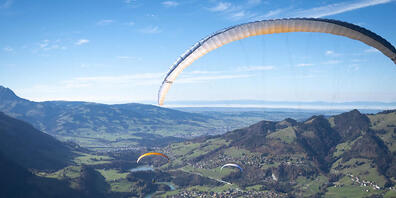 Sonniges Herbstwetter in Charmey im Kanton Freiburg. (Symbolbild: Keystone)