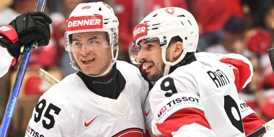 Spielen für einmal nicht im gleichen Team: Tyler Moy und Nicklas Jensen.