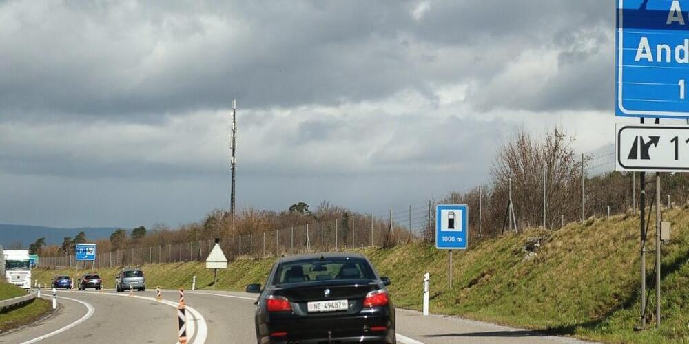 Die A4 zwischen Winterthur und Kleinandelfingen wird zur "vollwertigen Autobahn" mit vier Fahrspuren ausgebaut. (Archivbild)