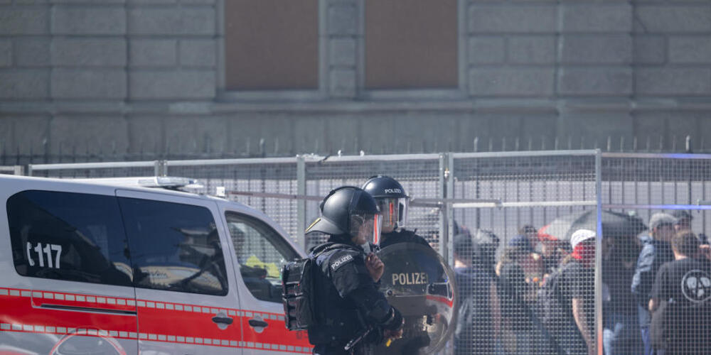 Die linke Ratsseite wollte verhindern, dass der Gegenvorschlag zur «Anti-Chaoten-Initiative» umgesetzt wird. (Archivbild)