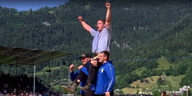 Der lachende Dritte: Armon Orlik jubelt über den grössten Sieg seiner Karriere.