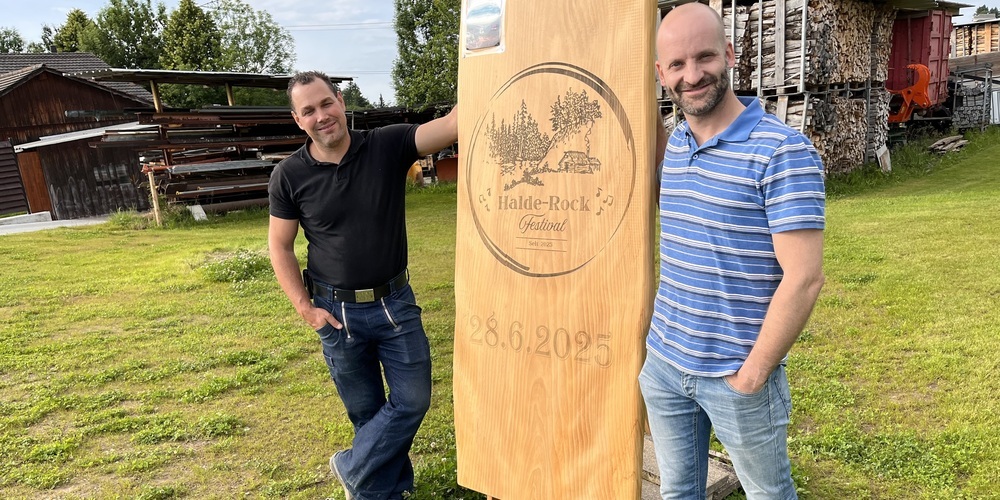 Marcel Staub (links) und André Hirschi sind die Organisatoren des Halde-Rock Festivals.