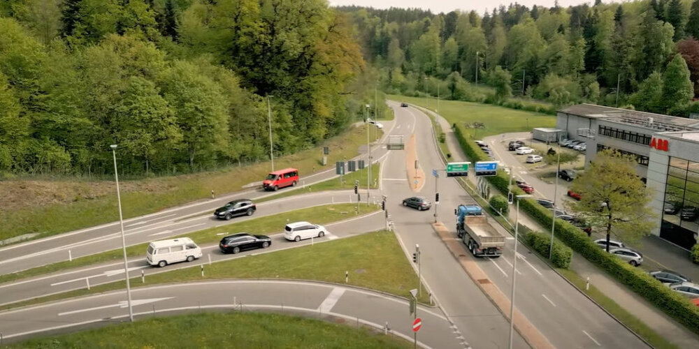 Der Stadtrat Uster gewichtet die Interessen der Stadt Uster höher als jene von Wetzikon, die keinen Autobahnanschluss Wetzikon will. (Archivbild)