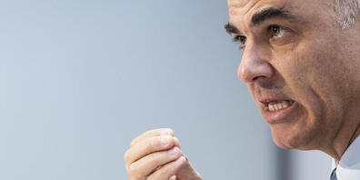 "Die Lage bleibt ernst", sagte Bundesrat Alain Berset am Montag in Delsberg, "im Jura und im ganzen Land."