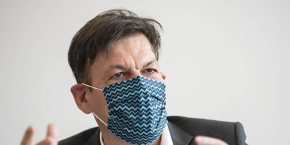 Tim Bachmann, CEO Hotelplan Suisse, hat am Dienstag keine guten Neuigkeiten zu verkünden.