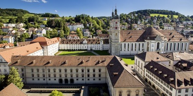 Die Systeme mehrerer kirchlicher Instititutionen im Stiftsbezirk St.Gallen laufen nach dem Cyberangriff wieder. (Archivbild)