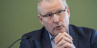 Der Zuger Finanzdirektor Heinz Tännler (SVP) spricht sich für die neunte Steuerrevision aus. (Archivbild)