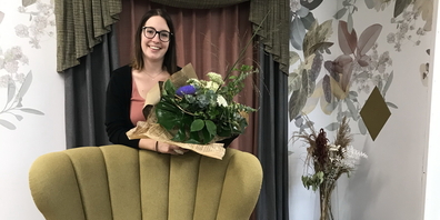 Miriam Kurmann in ihrer Koje, welche sie an der Berufsprüfung eingerichtet hat (Bild: pd)