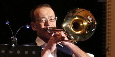 Dieses Jahr musiziert der MV Konkordia Au in kleineren Gruppen an vielen Orten in Au (Bilder: Archiv Ulrike Huber)