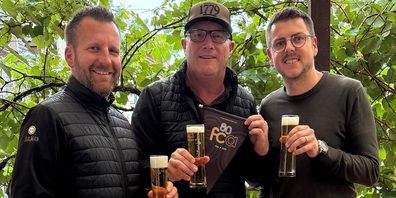 FCA-Präsident Andreas Broger, Thomas Steiger, Regionalverkaufsleiter Schützengarten AG, und Andy Berger, Ressort Marketing/Vizepräsident FCA