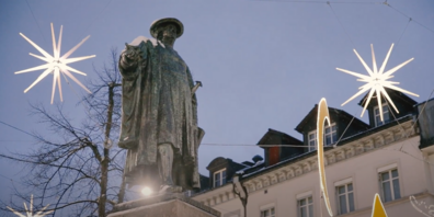 Die Handlungen spielen in der Gallusstadt