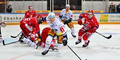 Trotz guter Leistung verlieren die SCRJ Lakers auswärts in Zug knapp mit 3:4. Bild: Thomas Oswald (Archiv).