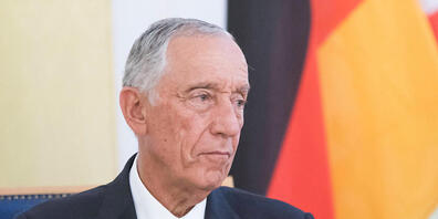 ARCHIV - Portugals Präsident Marcelo Rebelo de Sousa zu Gast in Rostock. Die Wahl des Staatsoberhaupts von Portugal findet am 24. Januar statt. Foto: Frank Hormann/zb/dpa