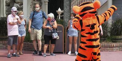 Von Entlassungen bei Walt Disney sind vor allem Angestellte in den Freizeitparks betroffen. (Archivbild)