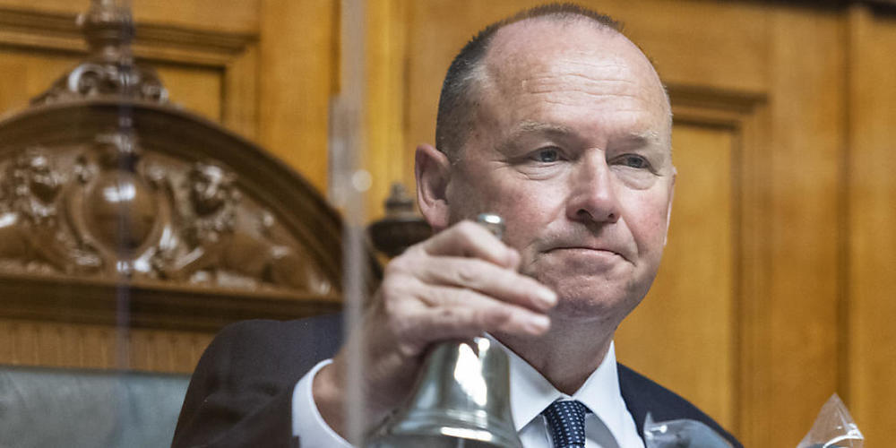 Nationalratspräsident Andreas Aebi (SVP/BE) eröffnet die Budgetdebatte, die jeweils die Wintersession prägt.