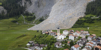 Der Bergsturzhang oberhalb des evakuierten Brienz GR ist laut der Gemeinde der bestüberwachte Hang in Europa. (Archivbild)