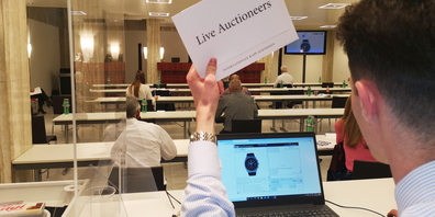 Tausende Telefon- und Onlinegebote sorgten an der Auktion für hitzige Bietergefechte.