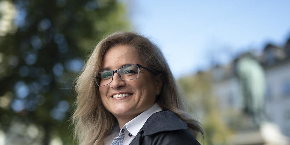 Maria Pappa (SP) hat gut lachen: Die 49-Jährige wurde am Sonntag zur ersten Stadtpräsidentin von St. Gallen gewählt.