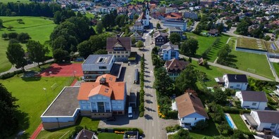 Die Teilnahme an der Fragebogenerhebung war bei allen Personengruppen sehr hoch