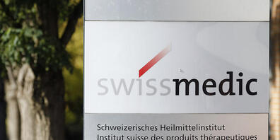 Schlangestehen für die Zulassung im beschleunigten Verfahren: Das Schweizerische Heilmittelinstitut in Bern.