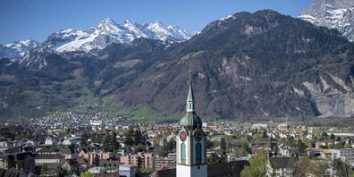 Der Ständerat hat den Entscheid über eine Motion vertagt, die eine Grundversorgung mit Breitband-Internet mit mindestens 80 Megabit pro Sekunde verlangt. Im Bild Altdorf UR. (Archivbild)