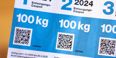Parlament und Stadtrat liegen sich in Zürich wegen diesen Coupons in den Haaren. Erneut beharrte das Parlament am Mittwoch auf dem Erhalt der Entsorgungscoupons.  (Archivbild)