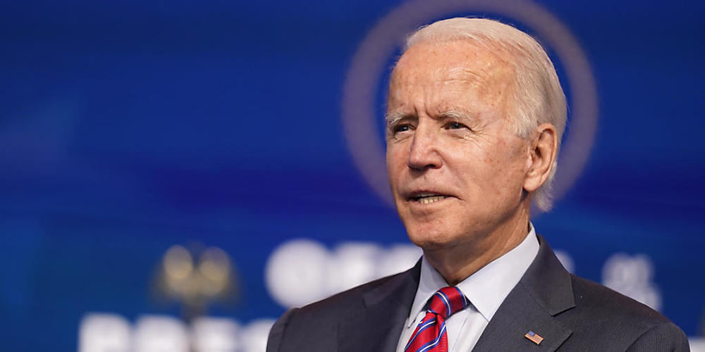 Joe Biden, Gewählter Präsident (President-elect) der USA, will die Amerikaner dazu auffordern 100 Tage Masken zu tragen. Foto: Andrew Harnik/AP/dpa
