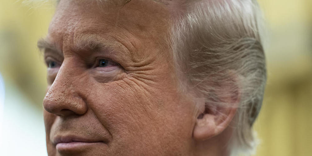 US-Präsident Donald Trump hat den Abzug eines Großteils der US-Truppen aus Somalia angeordnet. Foto: Evan Vucci/AP/dpa