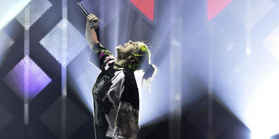 ARCHIV - Billie Eilish: «Ich liebe euch so sehr. Bleibt sicher, trinkt viel Wasser und tragt eine Maske.» Foto: Chris Pizzello/Invision/AP/dpa