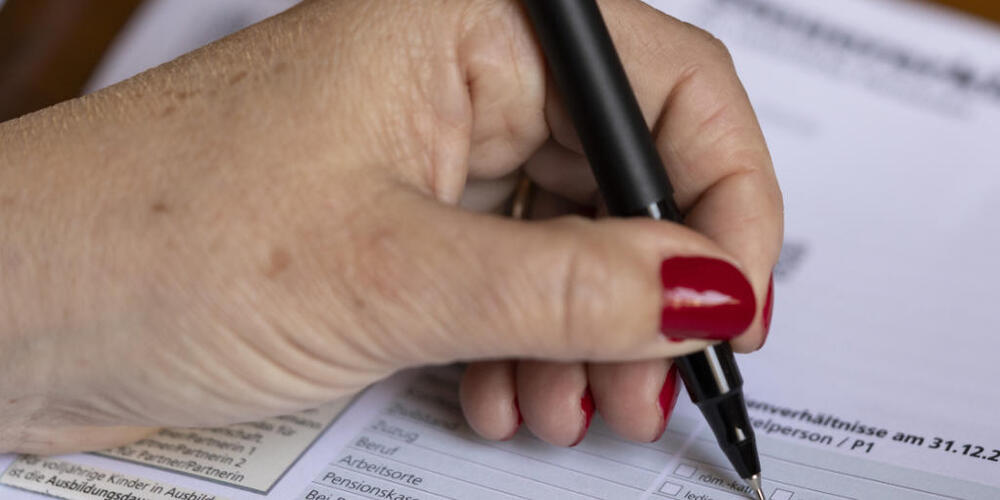 Kein einmaliger Steuerrabatt: Der Schaffhauser Kantonsrat hat eine Motion abgelehnt, die eine einmalige Steuerrückzahlung von 200 Franken an alle Steuerpflichtigen forderte. (Symbolbild)