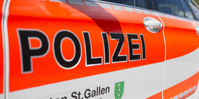 Bei einem Unfall zwischen einem Motorrad und einem Kleinmotorrad sind am Montag in Eggersriet SG zwei Fahrer verletzt worden. (Symbolbild)