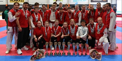 Die Adliswiler Karatekas.