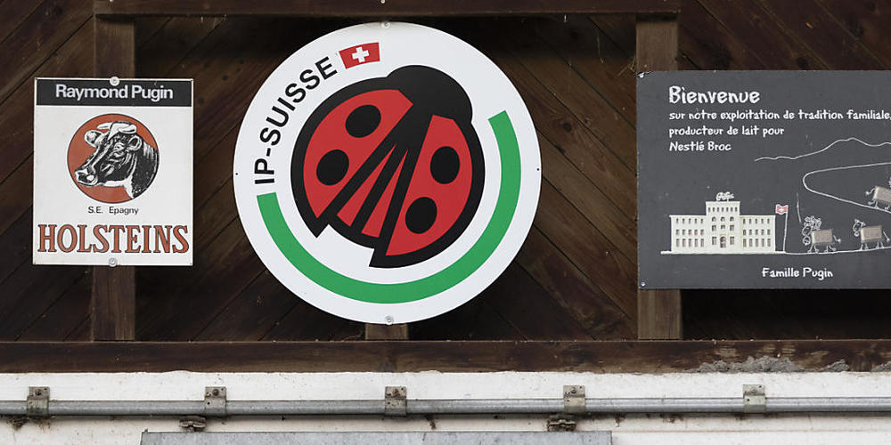 Die Migros ist laut eigenen Angaben schweizweit die grösste Abnehmerin von nach IP-Suisse-Standard produzierten Produkten. (Archivbild)