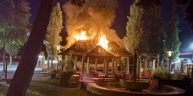 Der Brand zerstörte den beliebten Kiosk auf der Josefwiese.