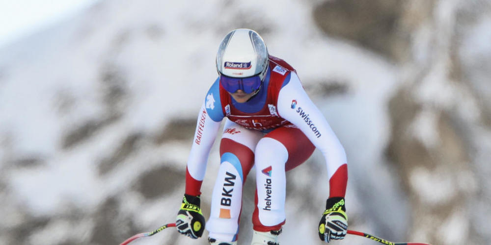 Corinne Suter glänzt beim Speed-Auftakt. (Bild: Keystone)
