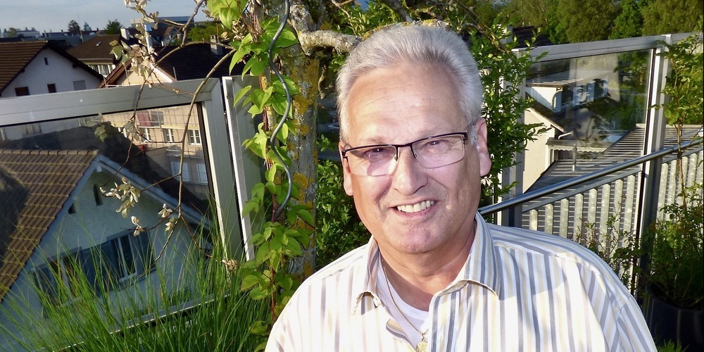 Ruedi Sieber, Ehrenpräsident des FC Widnau, wird am Sonntag siebzig Jahre alt (Bilder: Archiv Ulrike Huber)