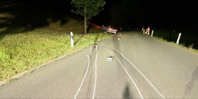 Vermutlich beschleunigte der Fahrer zu schnell. Die genaue Unfallursache wird noch abgeklärt.