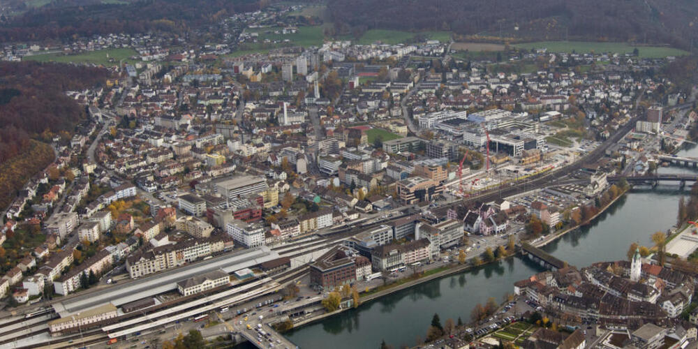 Rettungskräfte fischten einen Mann in kritischem Zustand aus der Aare bei Olten. (Archivbild)