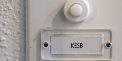Die Kesb wird nicht von sich aus tätig, sondern nur auf Meldung hin. (Archivbild)