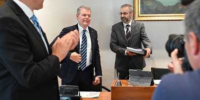 Dominik Zehnder aus Bäch ist neuer Kantonsratspräsident.