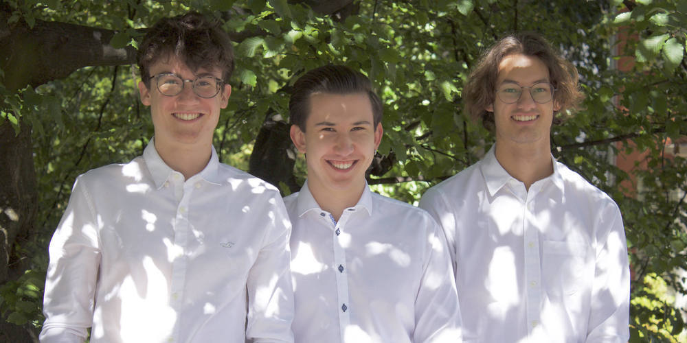 Die drei Gründer und Betreiber der Online-Hilfsplattform helpr.ch, v.l. Jonas Dörler, Jan Eggenberger und Ramon Fritschi (Bild: zVg)